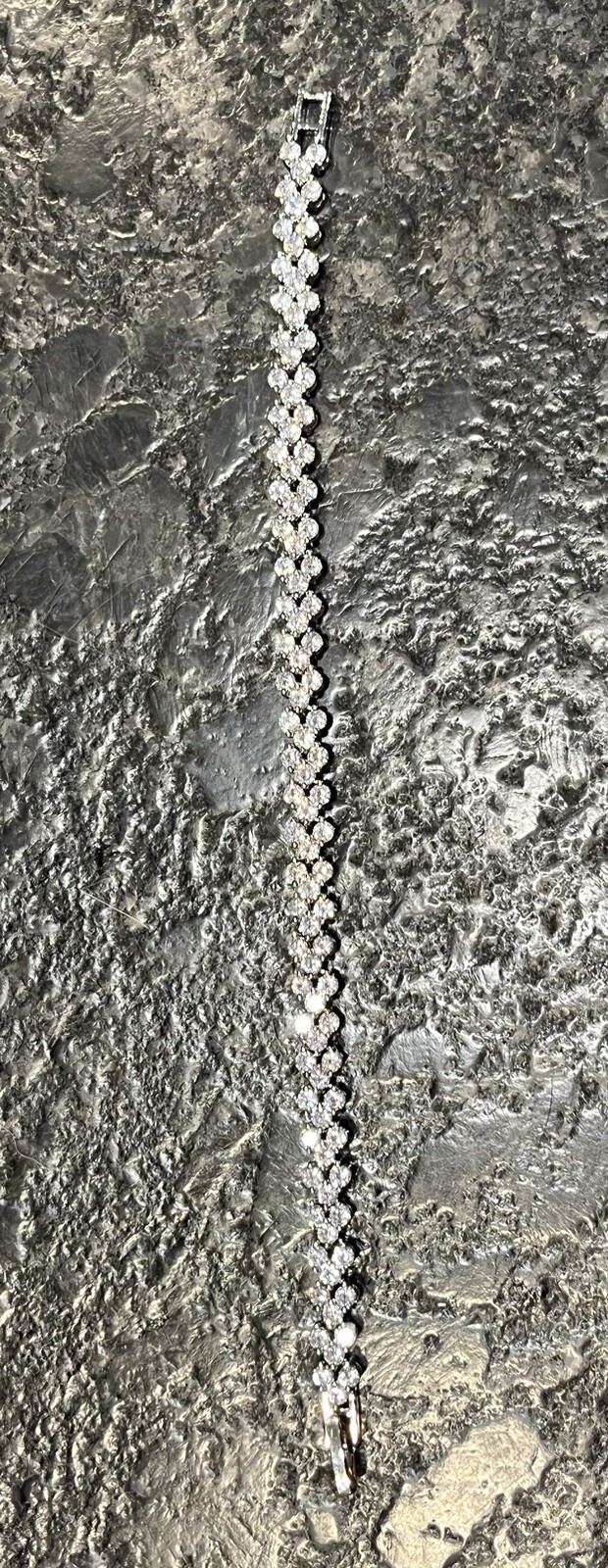 Picture 1 of 4