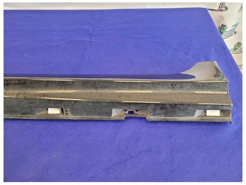2014-2015 Chevrolet SS Sedan 6.2L Driver Lower Rocker Panel Molding Black 2350 - Picture 8 of 12