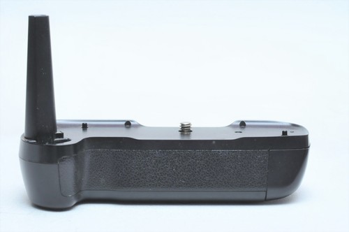 Nikon Battery Pack MB-17 for F65/N65/N65QD Film Cameras MB17 - Picture 2 of 2