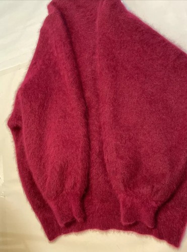Rabbit Original Fashion Sweater SZ L FUZZY Angora ? Rabbit No Fabric Tag - Picture 15 of 15