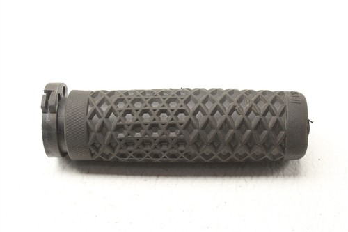 2012 Harley Davidson Iron XL883 Throttle Tube Handlebar Grip - Picture 4 of 6