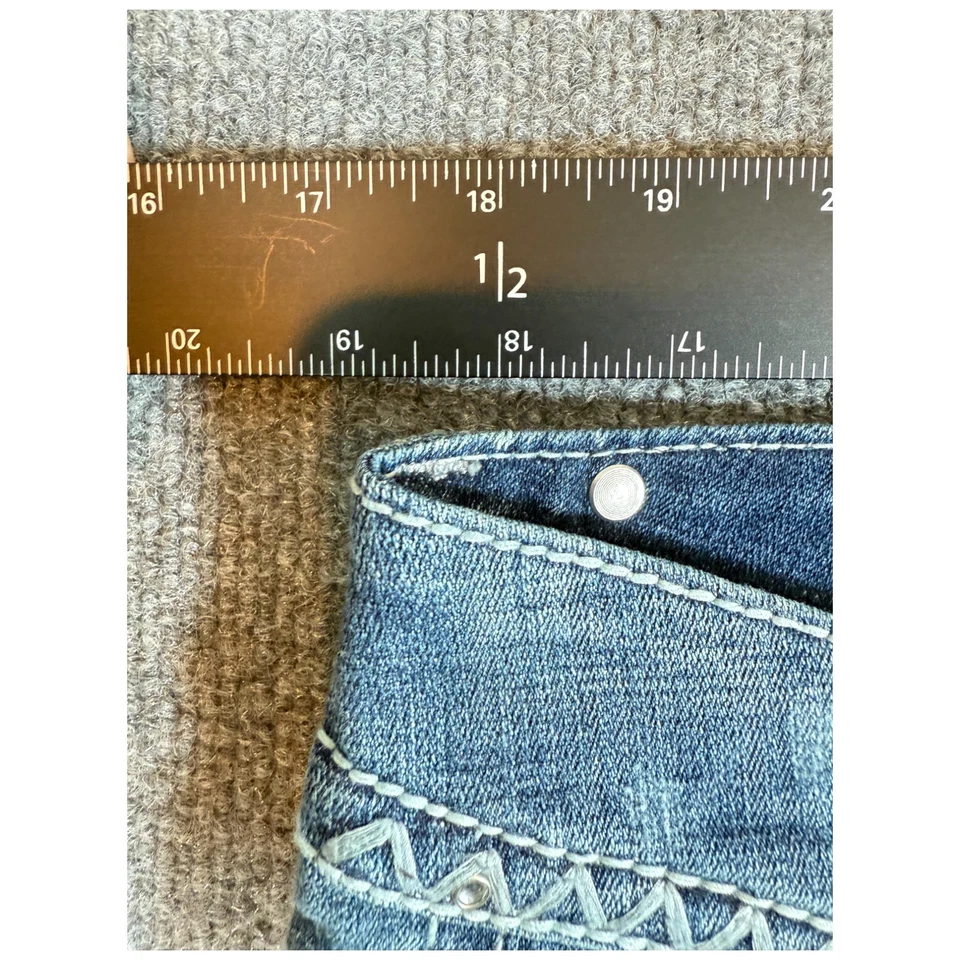 Pantalones de mezclilla para mujer Seven 7 38x32 desgastados lavado medio azul corte bota elástico recto Foto 3 de 4