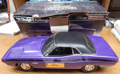 VINTAGE JIM BEAM 1970 CHALLENGER DECANTER EMPTY IN PURPLE W/BOX NO PAPERS READ
