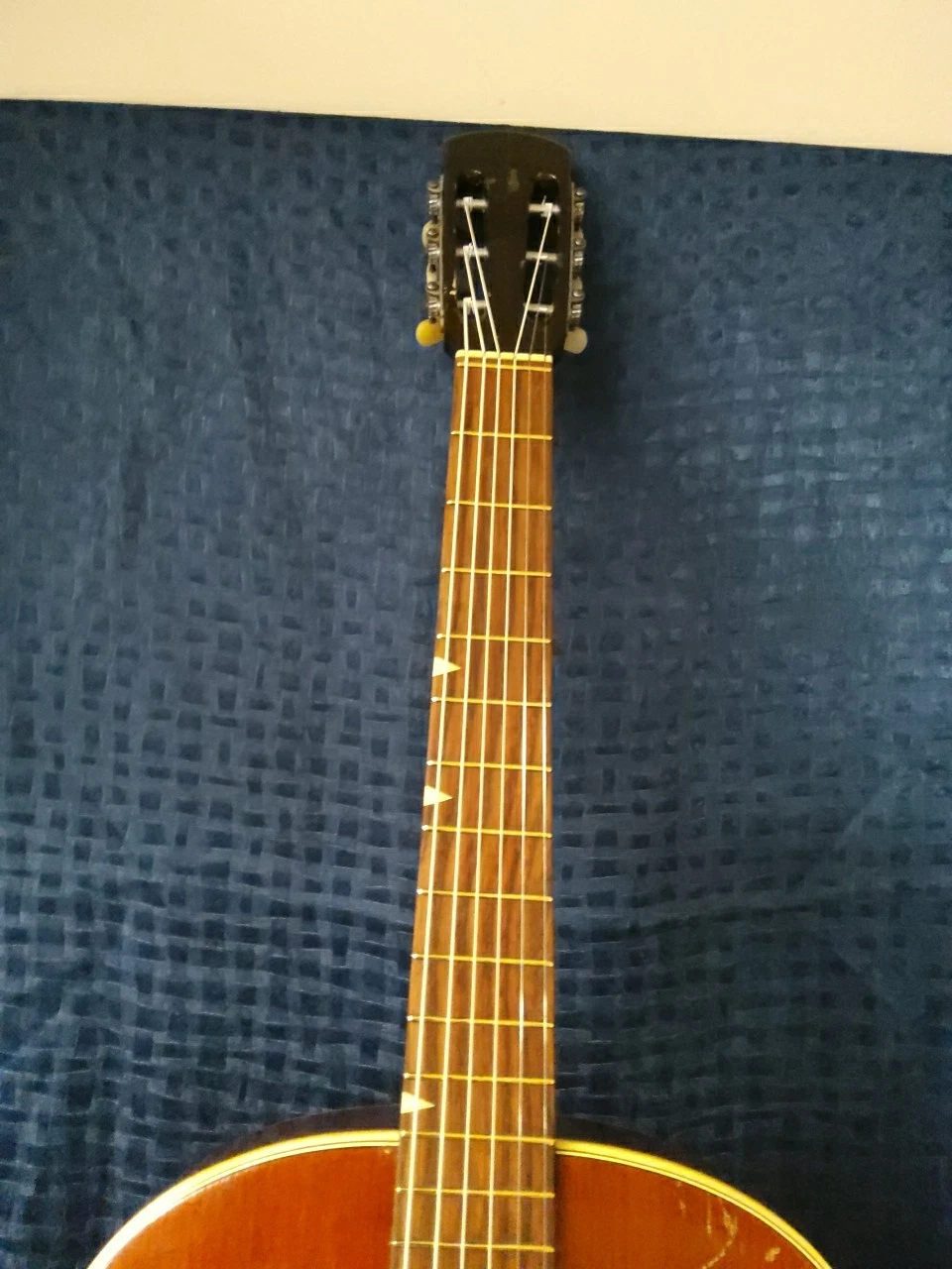 Picture 2 of 9