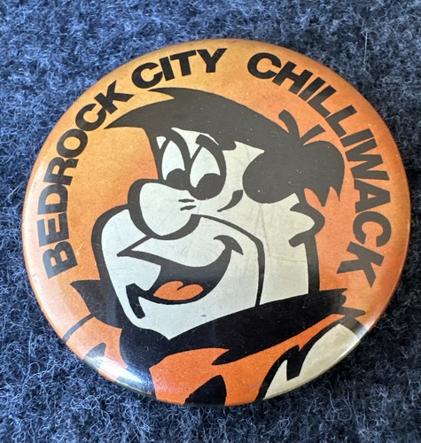 Vintage Fred Flintstone Bedrock City Chilliwack 2-1/8” Pin-Back Button - Picture 12 of 12