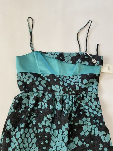 $1325 Armani Collezioni Women’s Dress Silk Construction Size 10 - Picture 4 of 11