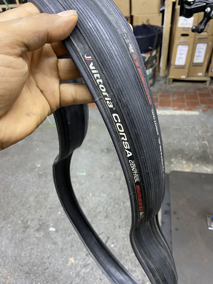 vittoria CORSA Graphene2.0 700×25c Vittoria Corsa Graphene 2.0 - Race Road Bike Tire - Tubeless