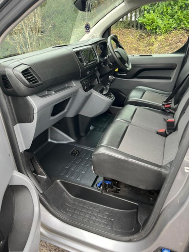 PEUGEOT EXPERT, 2019, L2, PROFESSIONAL, HDI BLUE, MANUEL, GREY, 91K, EURO 6 - Picture 11 of 14