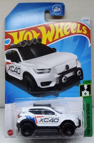 Hot Wheels Volvo XC 40 Recharge #2/10 2021 HW Green Speed/Malaysia