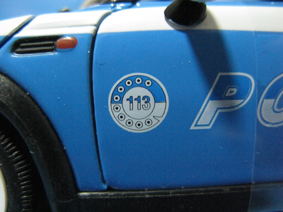 Polizei Modellauto 1:24 (Polizia) - Bild 2 von 4