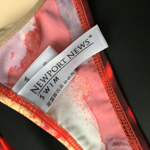 Traje de baño Newport News talla 10 rojo hawaiano cubierta inferior superior - Imagen 7 de 12