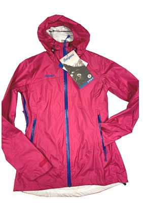 Bergans of Norway Helium Jacket NWT Sz S WIndproof Waterproof Rain Shell Pink