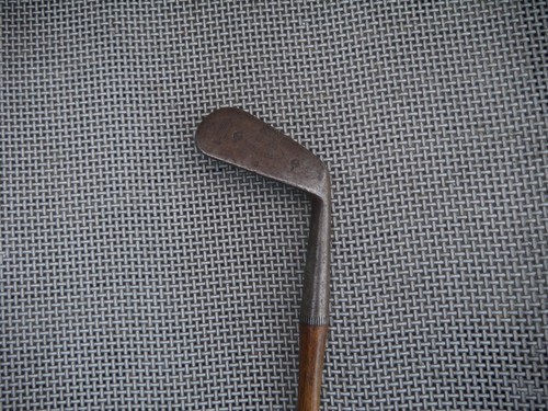 Antique Vintage Wood Shaft Spalding Gold Medal 2 Dot Face Mashie W - Picture 1 of 18