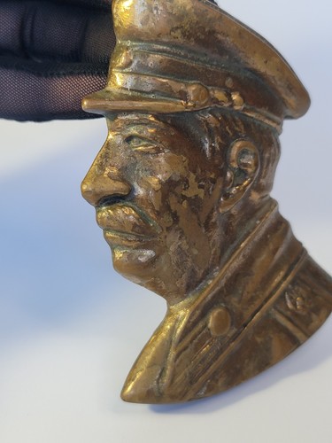 Bajorrelieve de Joseph Stalin URSS Barelkf Stalin en una gorra, bronce, placa, vintage - Imagen 11 de 12