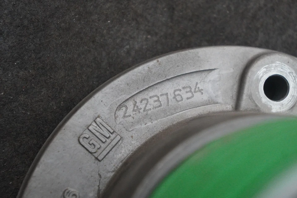 Clutch Actuator Slave Cylinder Bearing 24237634 Chevrolet Corvette C6 2005-13 - Image 4 of 4