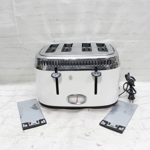 Russell Hobbs White / Silver 4 Slice Retro Style Toaster Tested Works