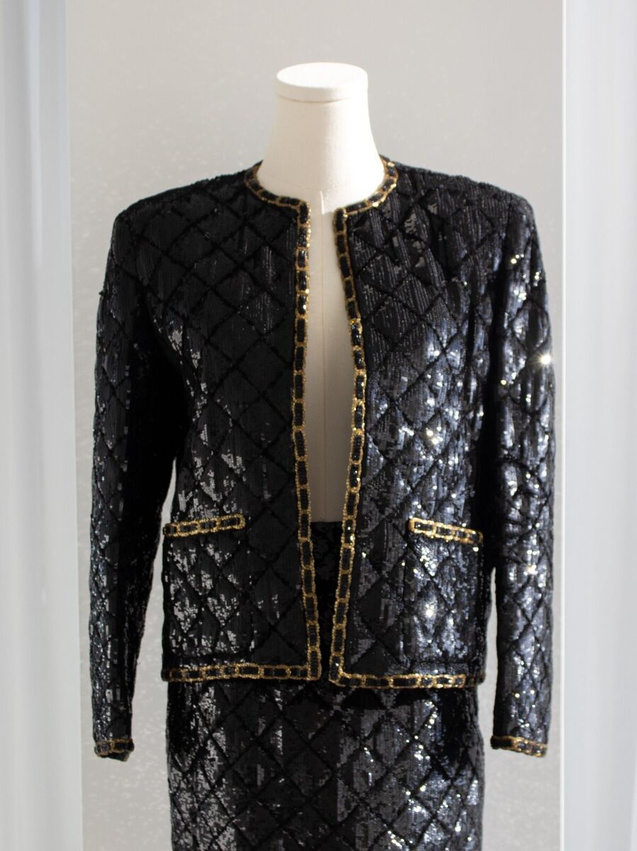 Museum Chanel Haute Couture F/W 1986 Black Gold Sequin Museum Chanel Haute Couture F/W 1986 Black Gold Sequin