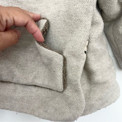 Abrigo Parka Zara Babygirl Niños Tostado Guisante con Capucha Elfo Gnomo Talla 2-3 Años Avena - Imagen 6 de 10
