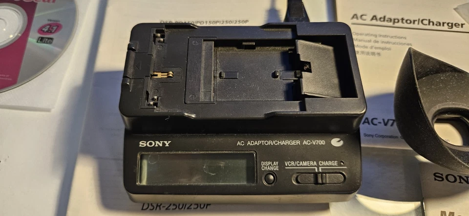 Sony DSR-PD150P 3CCD DVCAM Camcorder Video Camera (FAULTY) - Image 4 of 4