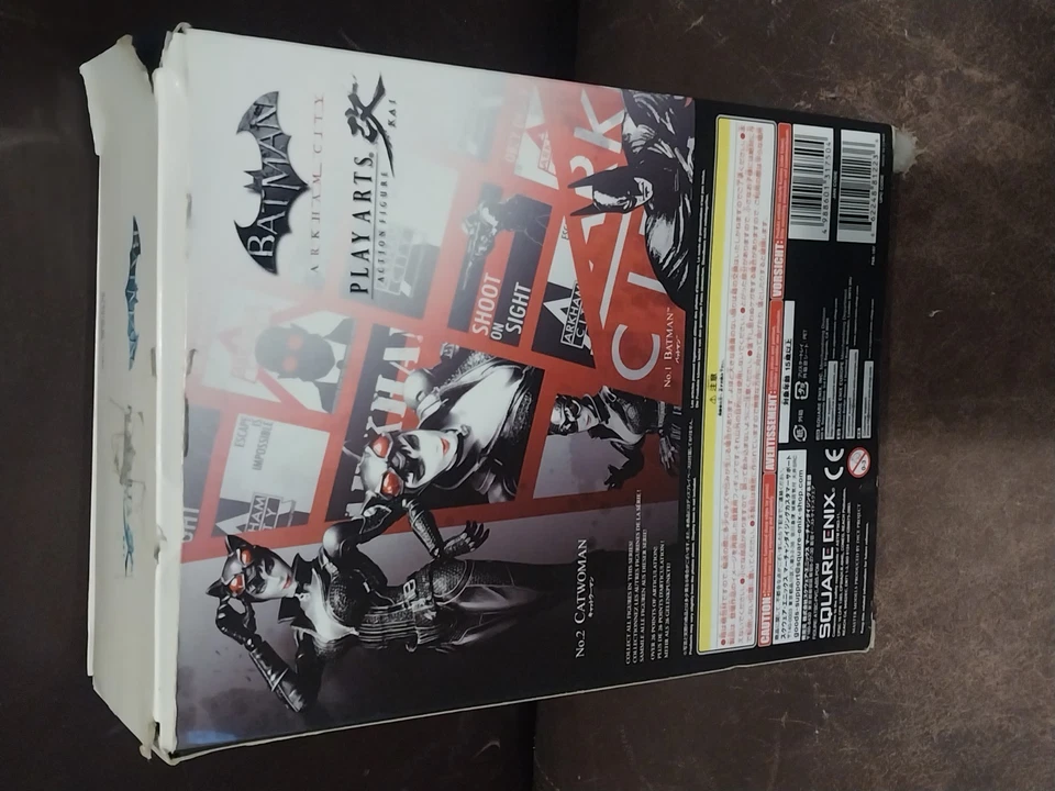 Boneco de ação Play Arts Kai nº 2 CATWOMAN Arkham City - Imagem 4 de 4