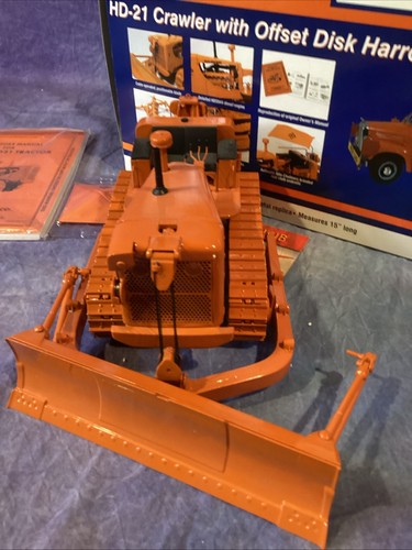 First Gear Challmers HD-21 Crawler Offset Disk Harrow 40-0125 1:25 Diecast - Picture 7 of 7