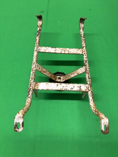 Orig.Italian Lambretta Li Series Three Accessory Spare Wheel Holder ULMA - Picture 5 of 9