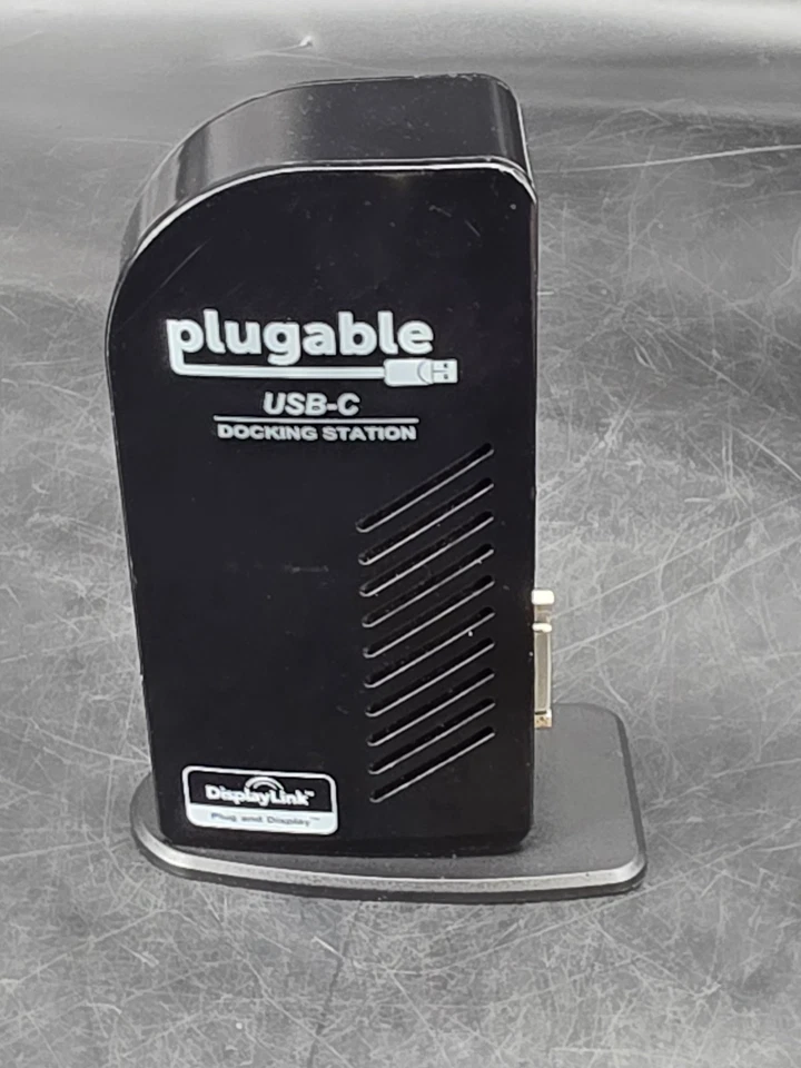 PLUGABLE UD-ULTCDL USB-C Monitor Docking Station - Image 3 of 4