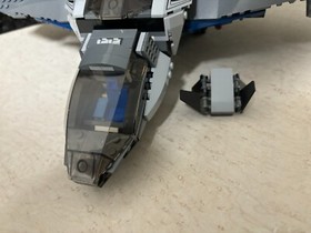 Lego Marvel Marvel Super Heroes Quinjet Aerial Battle. #6869 Ship Build Only