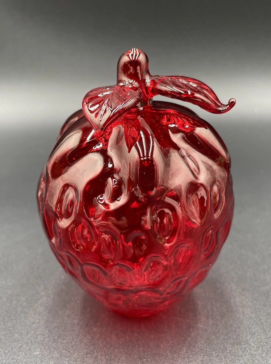 Anthropologie Strawberry Red Glass Summer Fruit Bud Vase 4.5”x3”x3” New In Box
