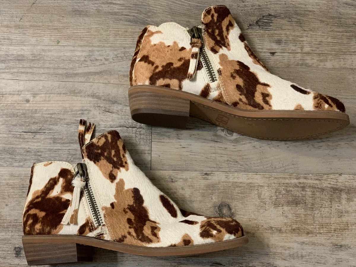 Fur hotsell cowboy boots