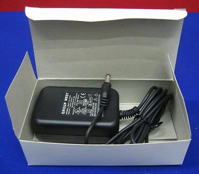 GROUP WEST 15 Volt DC 1660 mA 1.6A BUT-15-1660 AC POWER SUPPLY BUT 420-0050-1000