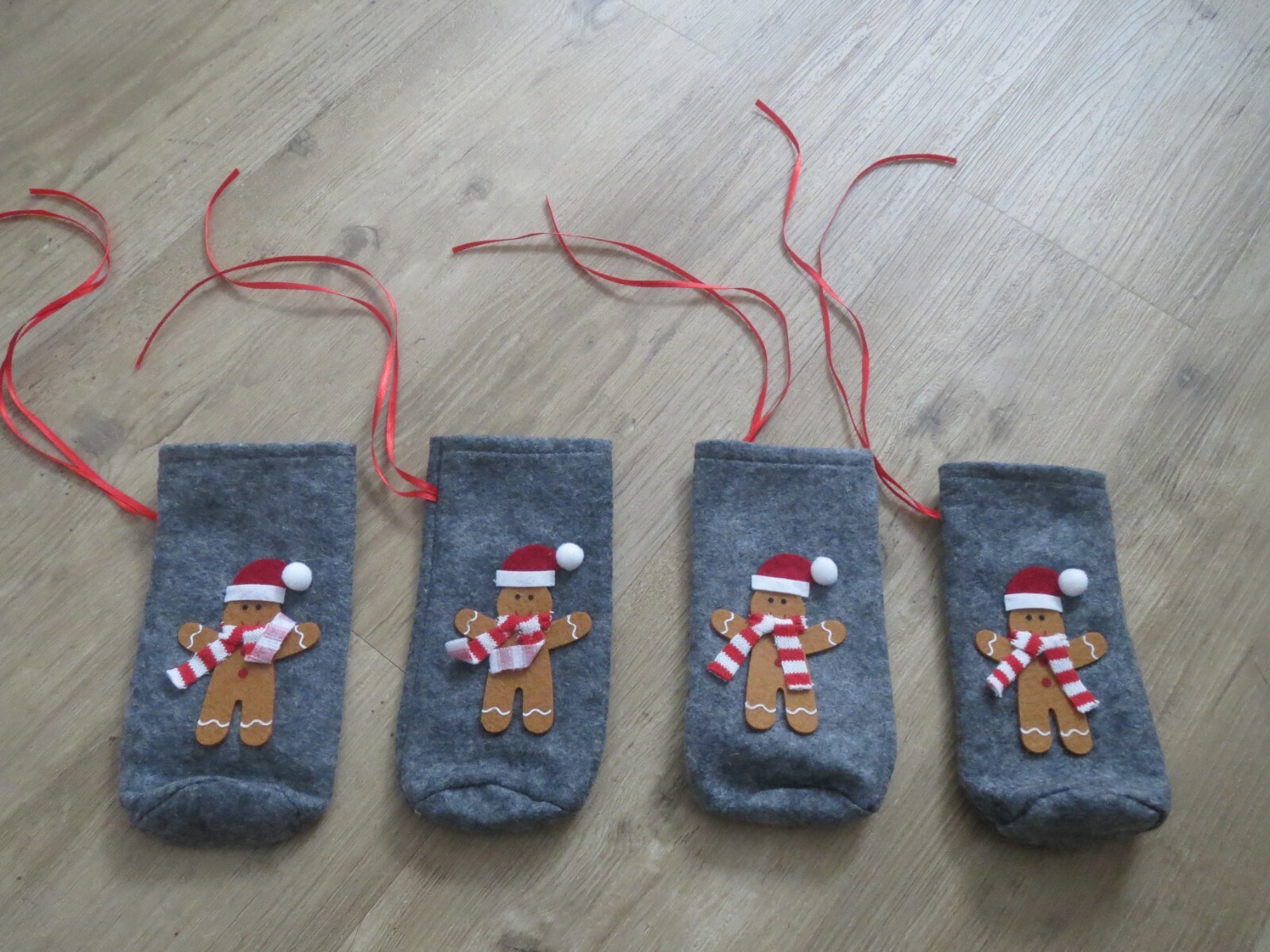 Bild 1 von 4