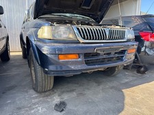 Pare-choc avant Mitsubishi MONTERO