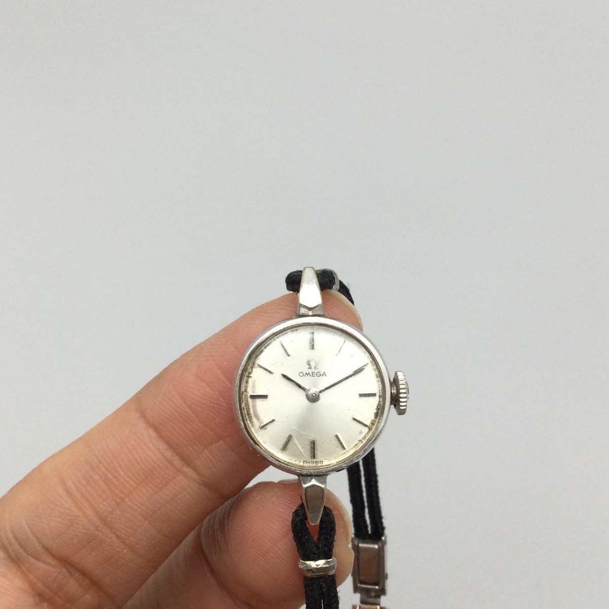 Vintage Omega Womens Watch 16mm Cocktail 14K Gold Filled  display picture 2