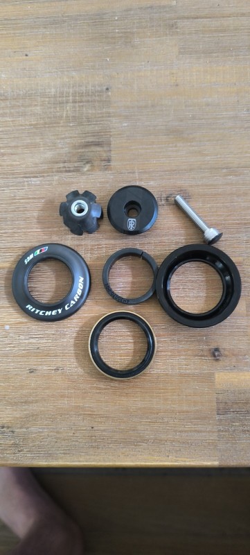 Ritchey Carbon WCS Upper Headset Assembly 8mm Top Cover Z44/28.6