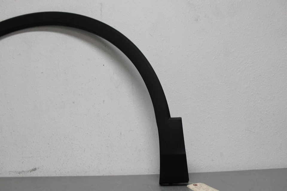 2018 2019 2020 VOLKSWAGEN TIGUAN FRONT RIGHT SIDE WHEEL ARCH MOLDING - Imagem 2 de 4