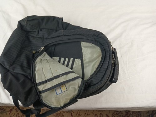 Patagonia Laptop Backpack Day Pack Black Nylon Mint Condition - Picture 3 of 4