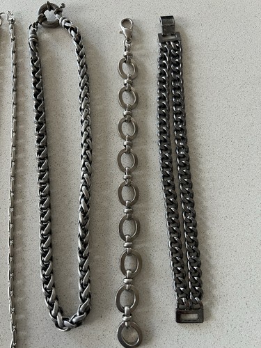 Silver Trendy Costume Jewellery. Mixture Of Chunky & Solid Chains & Bracelets. - Picture 3 of 9
