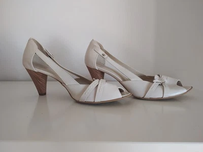 Chaussures femme cuir SAN MARINA taille 40 - Photo 1/3