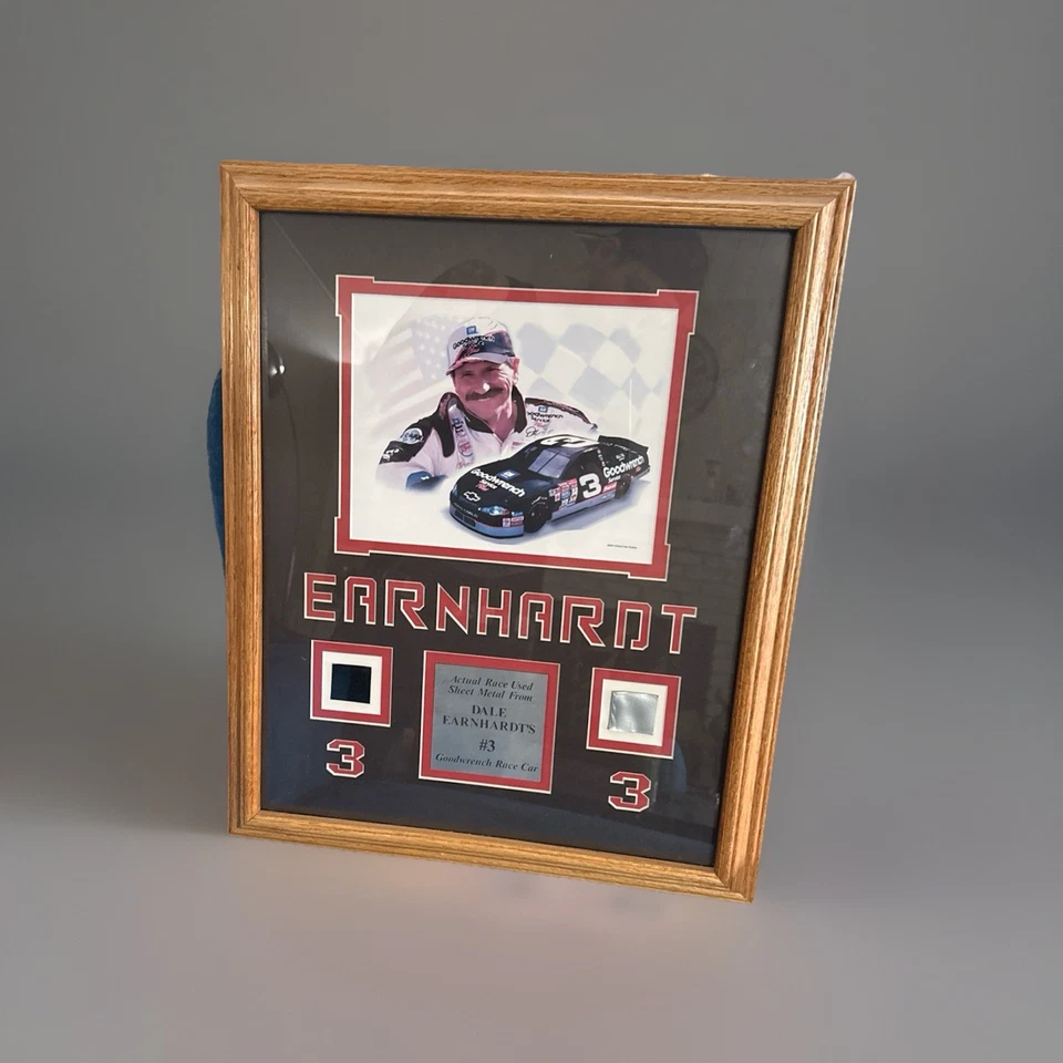 Placa con marco de chapa usada Goodwrench negra/plateada Dale Earnhardt #3 Race Foto 2 de 4