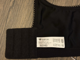 Wacoal Women's Basic Beauty Lightly Padded Underwire Full Coverage T-Shirt Bra