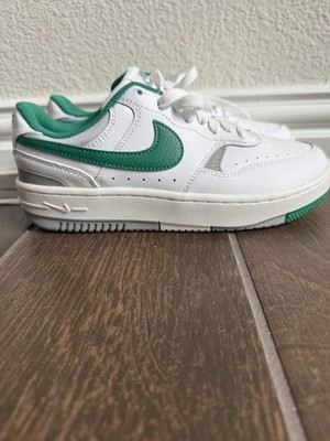 Nike Gamma Force Athletic Sneaker women s 6.5 