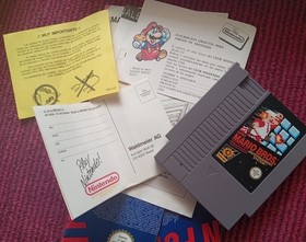 Nintendo CONSOLE NES SPANISH VERSION  Control Deck original full set Mario Bros.