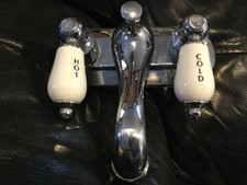 Glacier Bay Ivory Handles BATHROOM FAUCET 4"Centerset Chrome 12 28 25