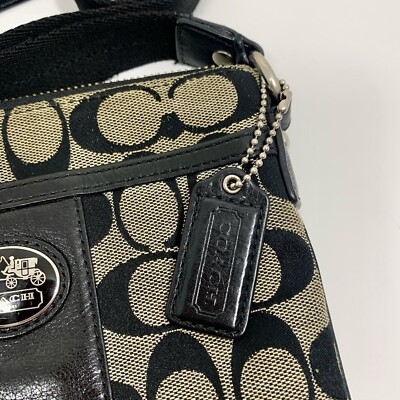 coach F11165 バッグ COACH Sutton Signature Swingpack Crossbody Purse Black/Beige