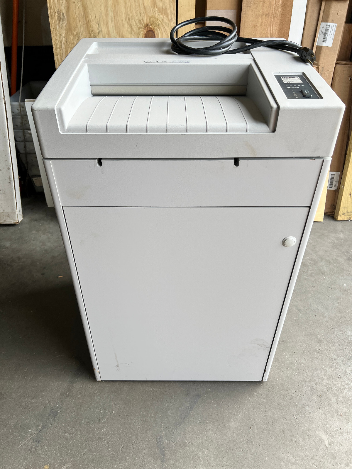 Ideal Destroyit 4004 Heavy Duty Paper Shredder 115VAC, 1PH, 60Hz PARTS / REPAIR-image