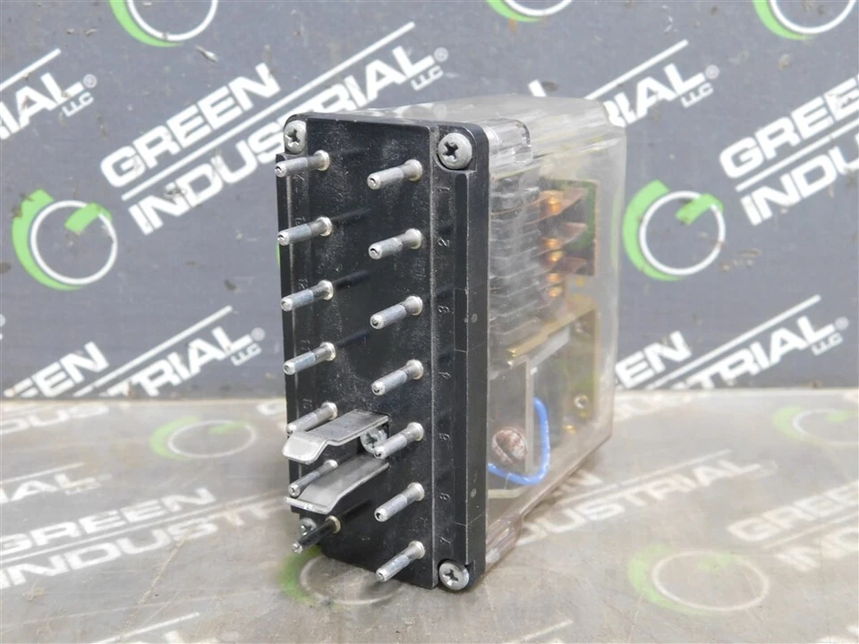 Relé MSD Inc. 219DXB69P USADO 120V 50/60Hz Clasificación CONT. 120VAC 10A Foto 2 de 4