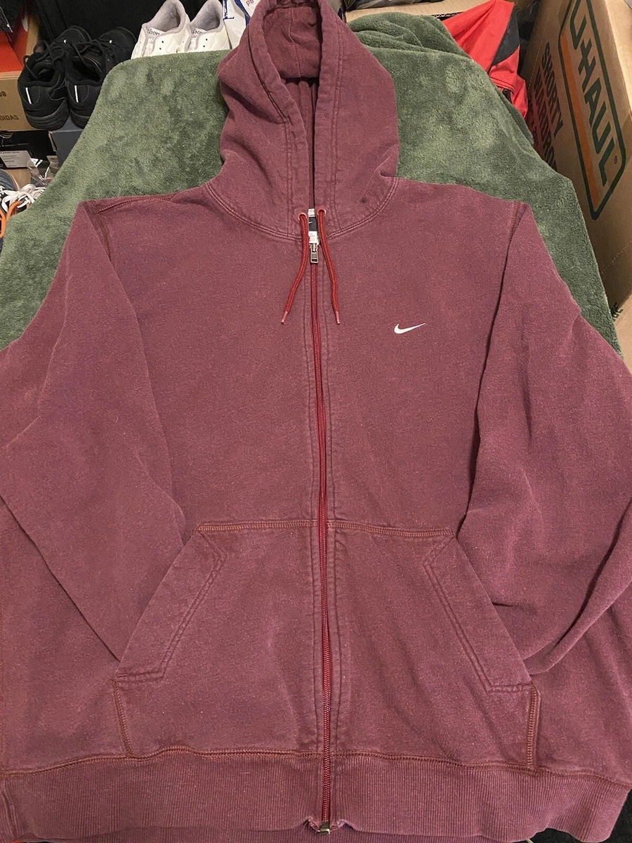 Red nike best sale zip up hoodie