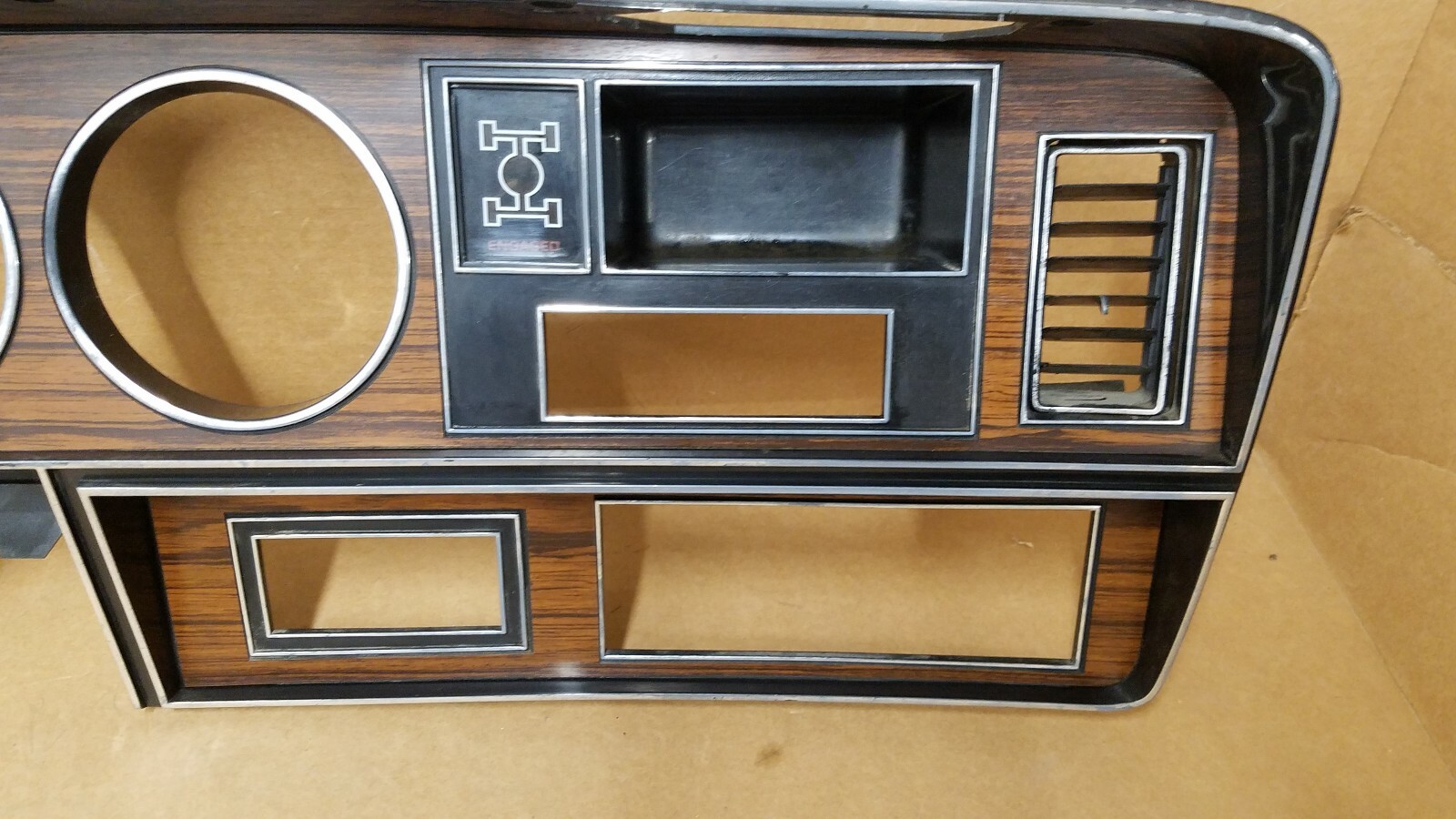 Fits 8393 Dodge Ram Pickup Speedometer Dash Trim Bezel W/AC Wood Grain