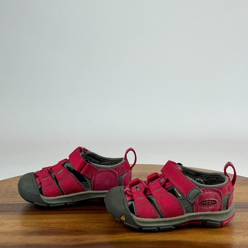 Little Kids Keen Newport H2 Pink Waterproof Outdoor Shoes Sandals Size 5 C GUC - Picture 2 of 8